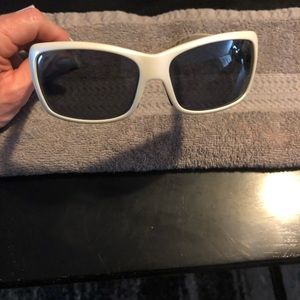 Costa Del Mar Sunglasses size Large